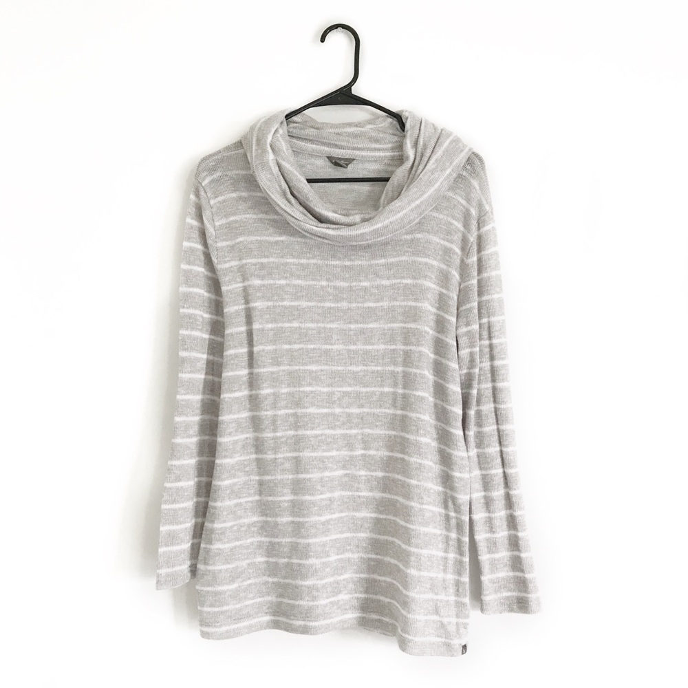 Eddie Bauer Lightweight Sweater